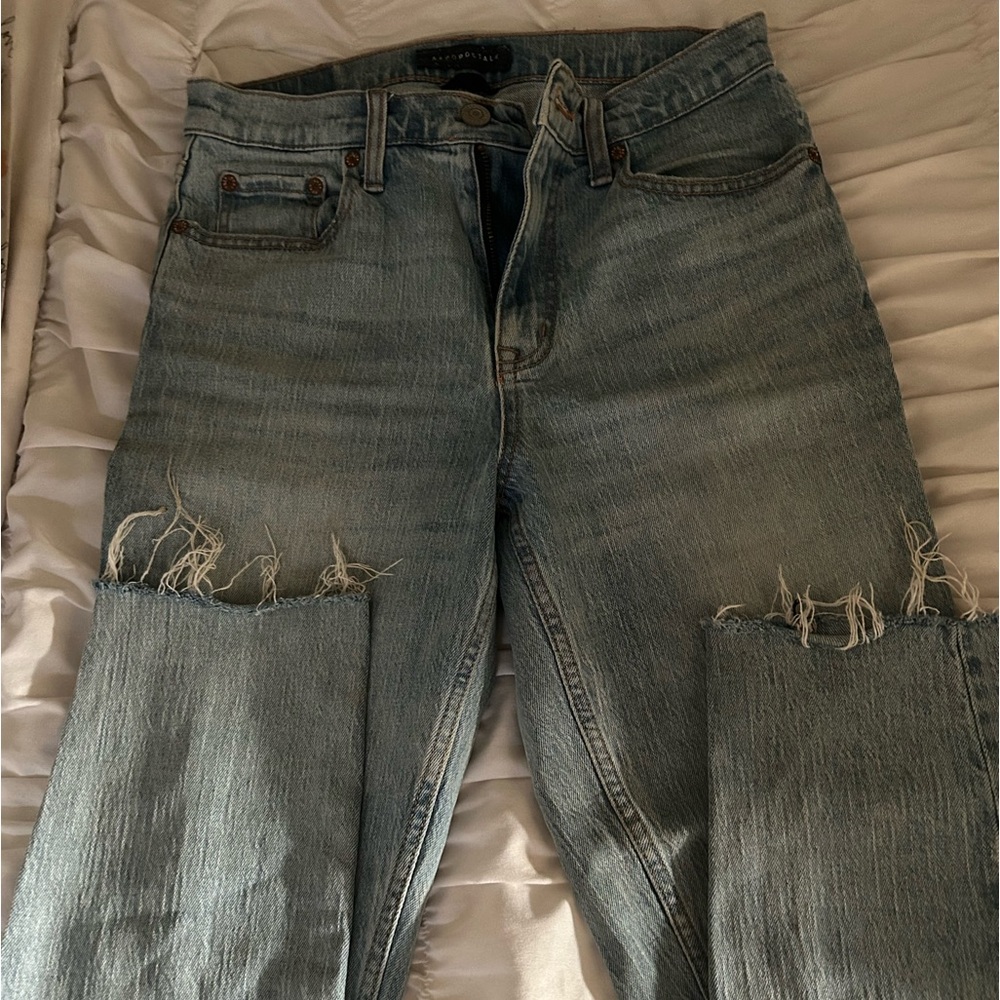 Light wash jeans